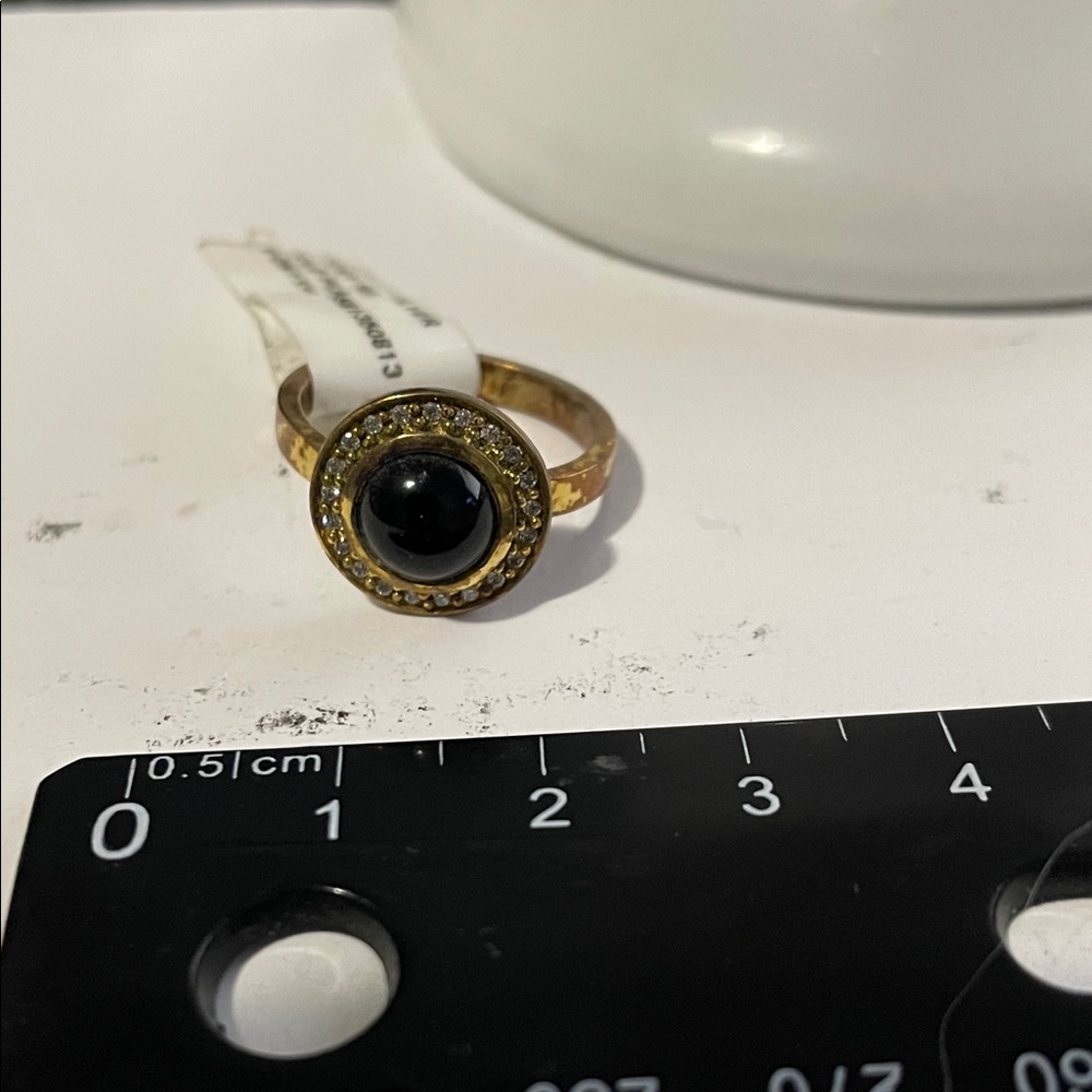 Elegant Gold and Black Ring by Story